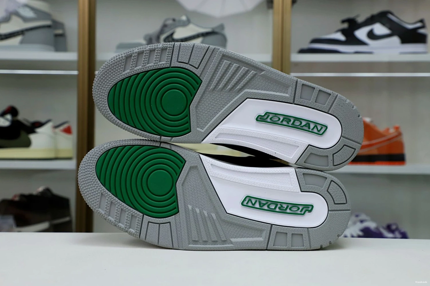 PINE HighQuality AIR 3 GREEN JORDAN Kimikick 2024 0523
